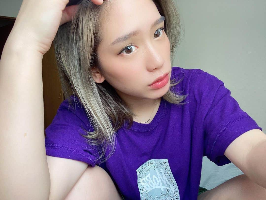 acaneのインスタグラム：「・ 最近たま〜〜にカラコンつけるのが マイブームです。🤪 ・ #カラコン」