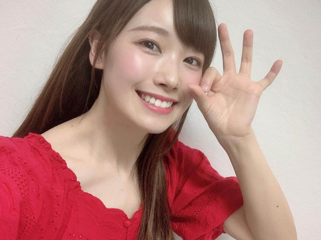 直田姫奈のインスタグラム：「【報告】プロフィール写真、昨日のに変えました。  #これは #オマケ #thankyou  #赤 #いいね #好き」