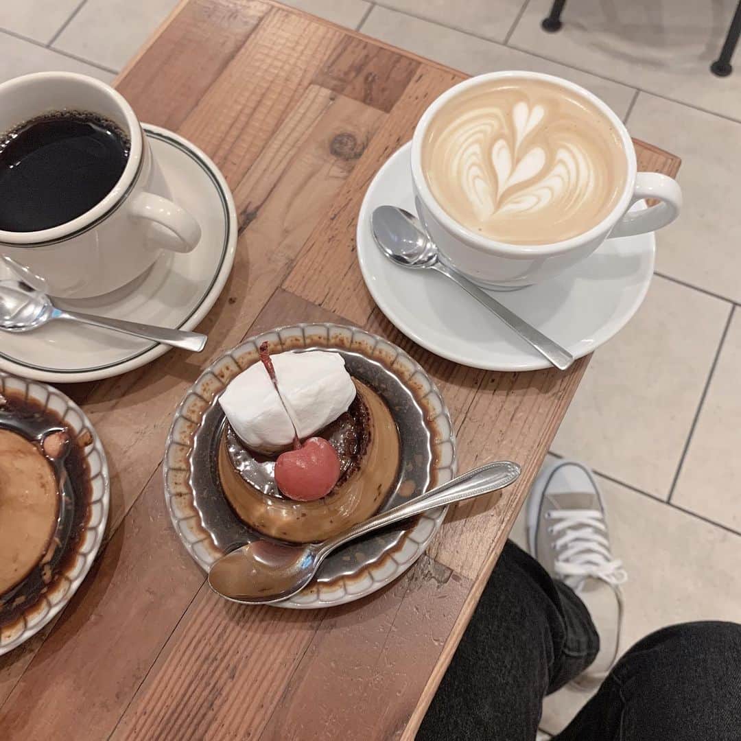 有賀彩夏のグルメインスタ