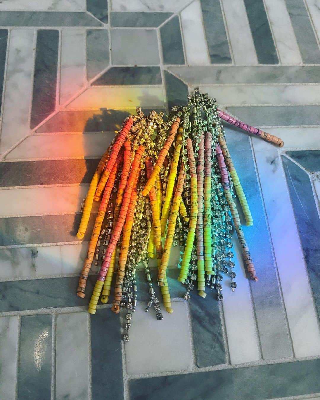 ダニジョーのインスタグラム：「that morning light 🌈」