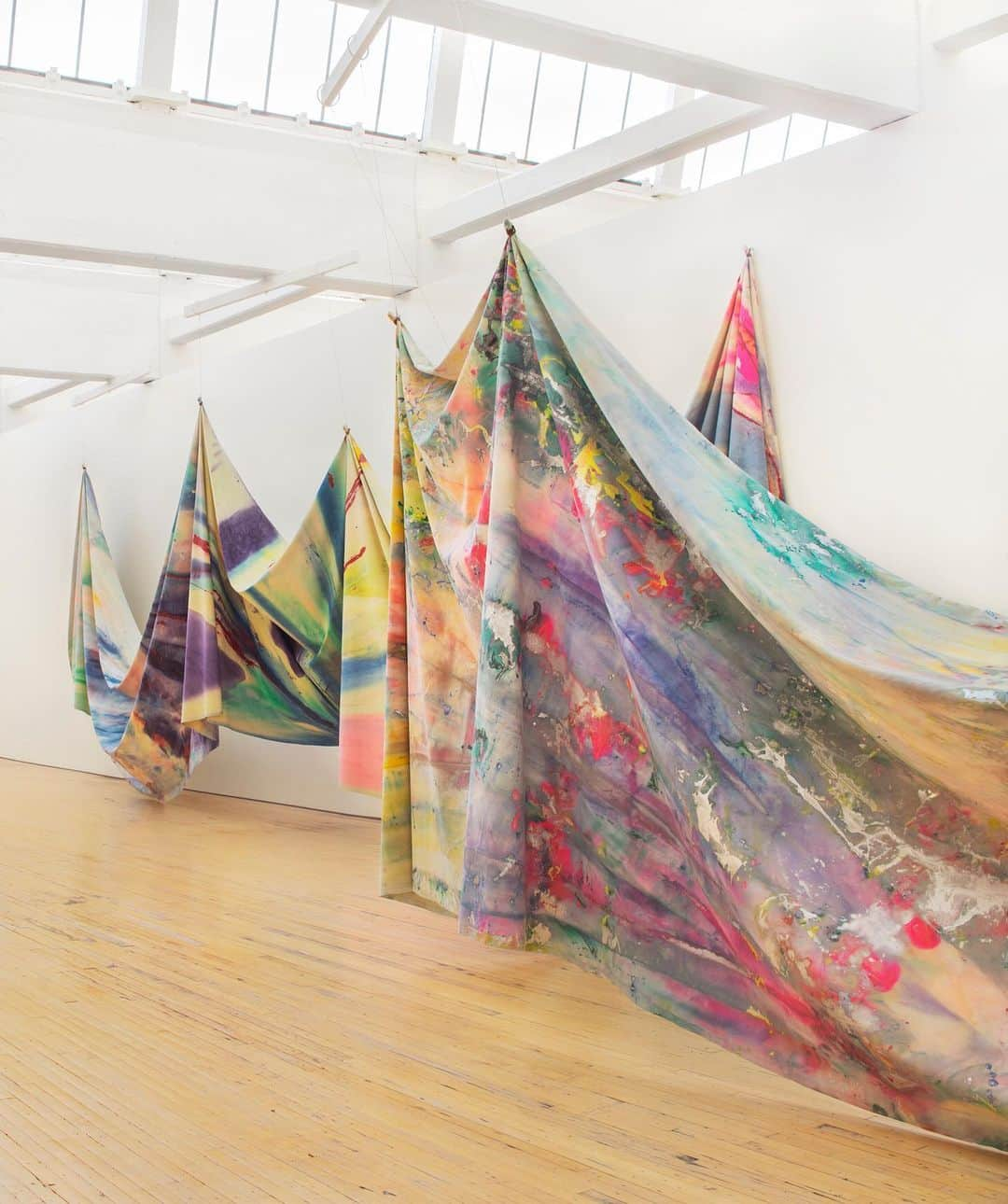 プロエンザスクーラーさんのインスタグラム写真 - (プロエンザスクーラーInstagram)「Sam Gilliam ‘Double Merge’ 1968 @diaartfoundation」6月21日 21時26分 - proenzaschouler