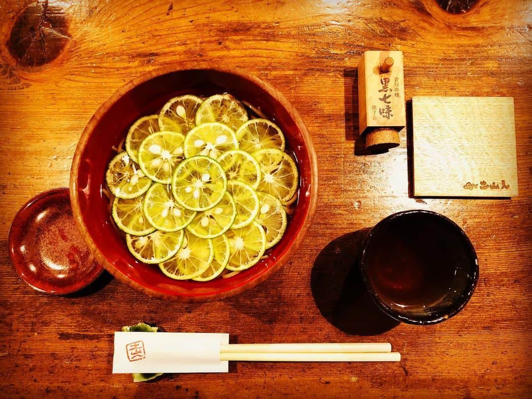 中家佐奈さんのインスタグラム写真 - (中家佐奈Instagram)「おうどんも好き。お蕎麦も好き。 . . #蕎麦 #中目黒 #土山人 #冷かけ #すだち蕎麦 #すだち #さっぱり #幸せな気分」6月21日 21時51分 - 37nky