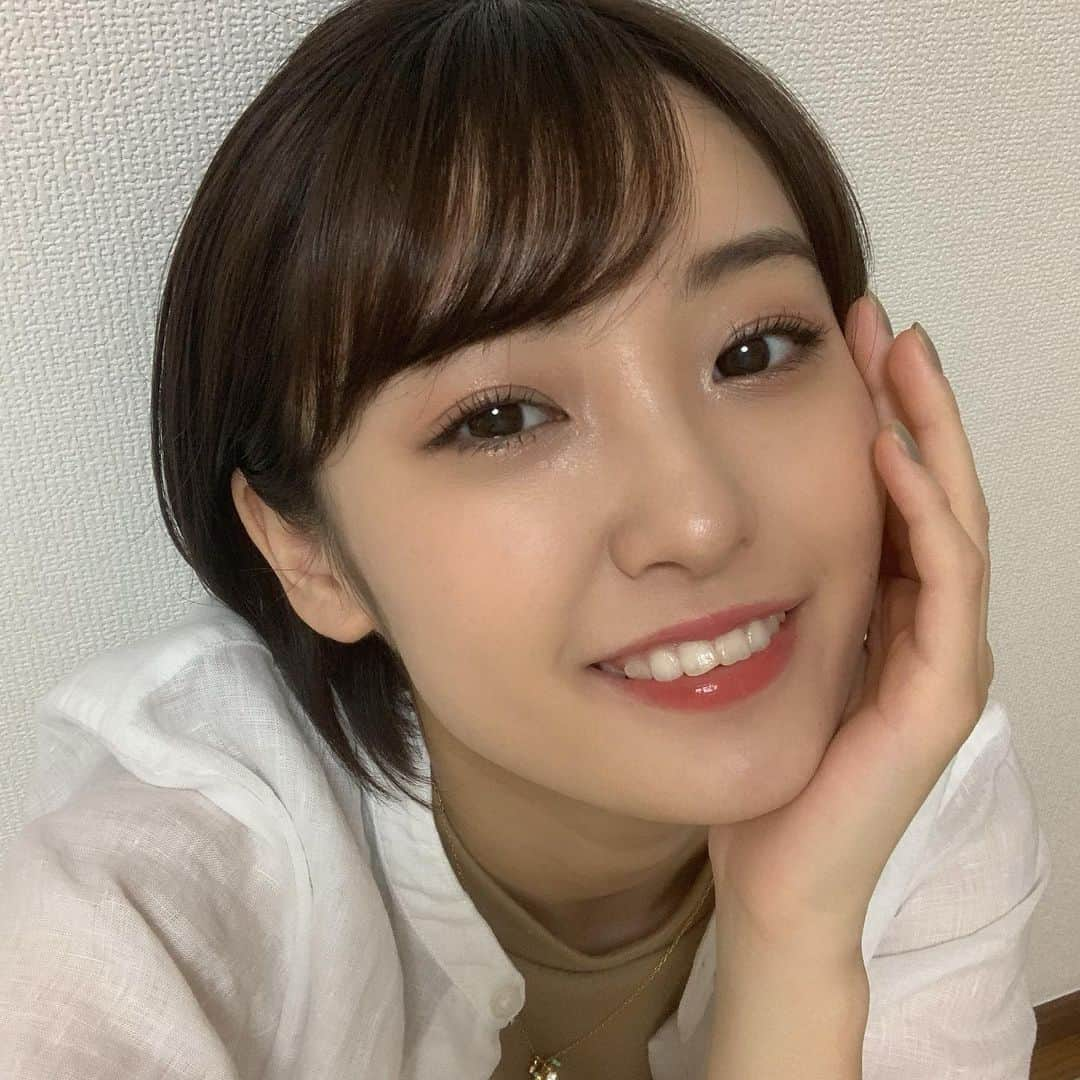 咲良菜緒さんのインスタグラム写真 - (咲良菜緒Instagram)「自撮りを久々にしましたが こんな感じであってましたっけ？😅」6月21日 22時02分 - nao_sakura_official