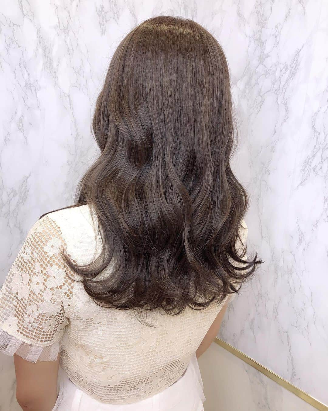 日野麻衣さんのインスタグラム写真 - (日野麻衣Instagram)「SHIMA SEVEN GINZA  小山内さん @osanairyo さん オルチャンヘアーってほんとにかわいいなぁ❤︎いつもありがとうございます😊🌼 . . #shima #shimaginzaseven #グラビア #グラビアアイドル #gravureidol #Japanesegirl  #seksi #被写体 #日本的 #偶像 #性感 #泳衣 #模特 #粉我 #模特 #萌 #그라비아 #섹시 #ประเทศญี่ปุ่น #น่ารักจัง #日野麻衣 #まいぴょん」6月21日 22時03分 - hinomaiofficial