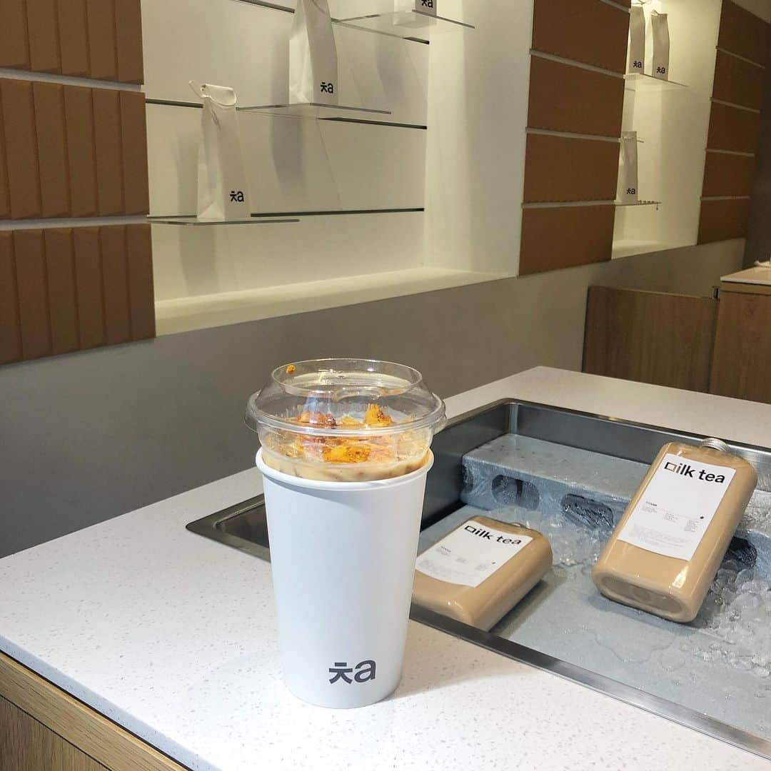 都築青空のグルメインスタ