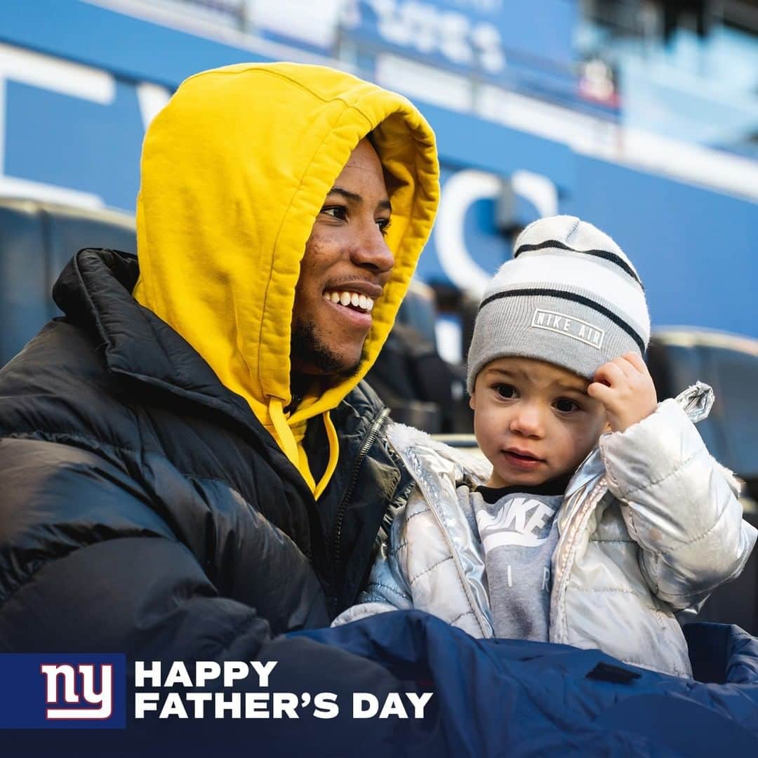 New York Giantsさんのインスタグラム写真 - (New York GiantsInstagram)「Thanks for everything you do, dads! 💙 #HappyFathersDay」6月21日 23時01分 - nygiants