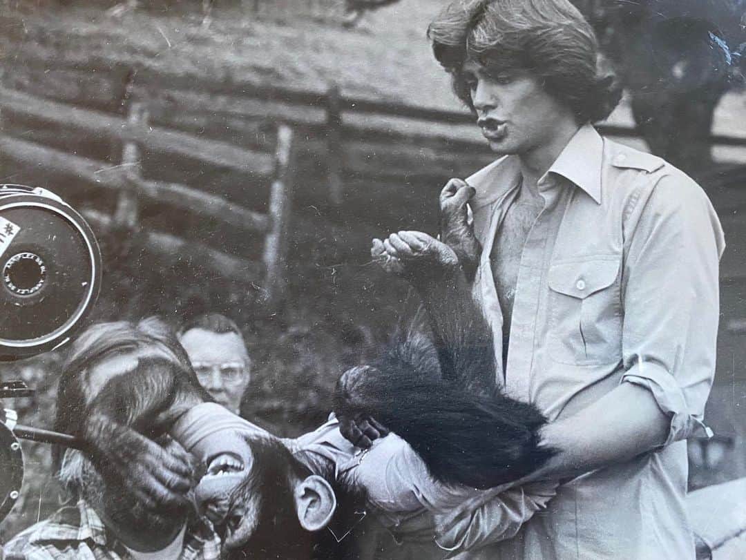 ブリアナ・エヴィガンのインスタグラム：「Happppppy Father’s Day to daddiooooo @gregevigan oh there’s so many things to be thankful for... mainly thank for teaching me to love animals, the stars, the moon and planet earth. Thank you for always showing up, for the deep conversations. Thanks for playing characters with me, pretending we’re other people, and all the humor my whole life. You always make me laugh. Thanks for making me a Tom boy, for all our camping trips as a kid, for teaching me survival in a crazy world. Thanks for always looking me in the eyes and reminding me of my inner beauty. Thanks for being one of my best friends, and a father I couldn’t have dreamed of having. I love you always and forever. I’ll always be your valentine. You and I. 🧡」