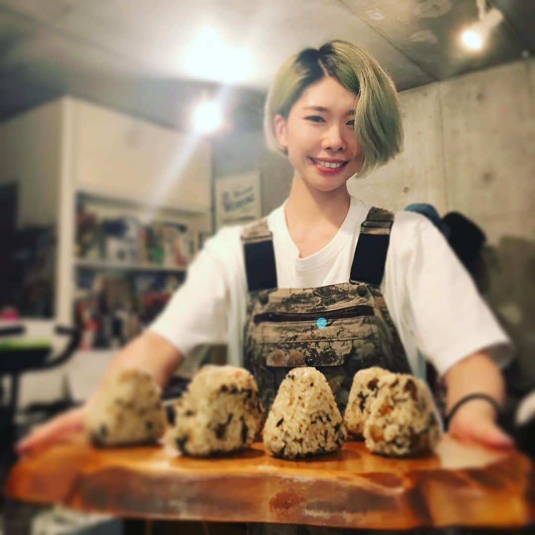 ichigoさんのインスタグラム写真 - (ichigoInstagram)「おにぎり屋さんしました☻」6月22日 1時12分 - ichiringo