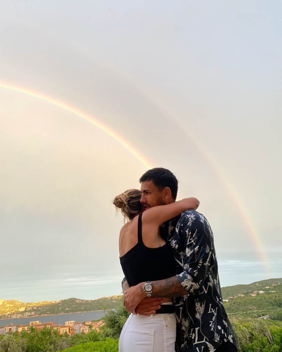 レアンドロ・ダニエル・パレデスのインスタグラム：「❤️🥰」