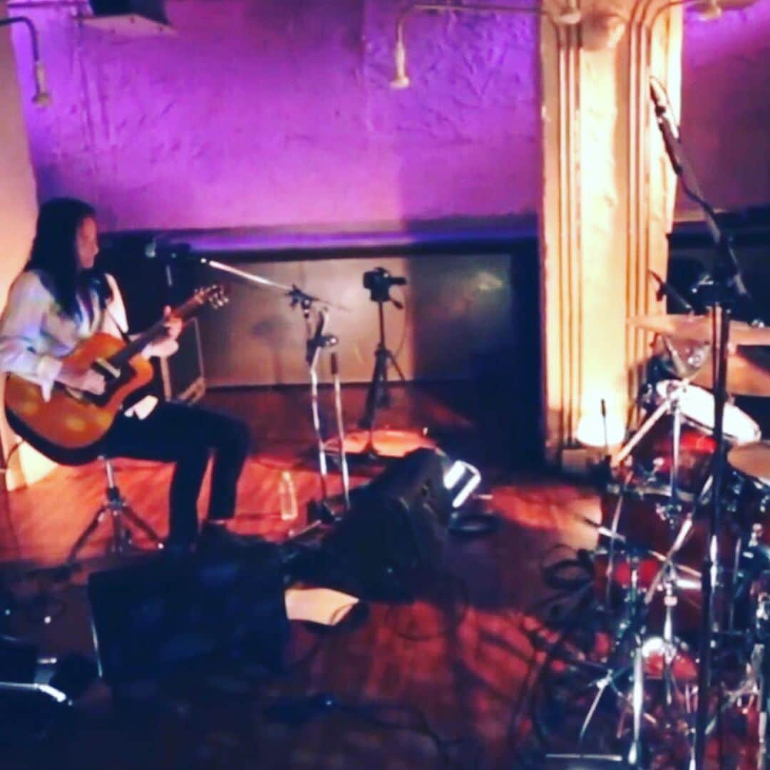 三原康可さんのインスタグラム写真 - (三原康可Instagram)「🌈Acoustic NION (ACOO.NION)  Stream live on YouTube from GrapeFruitsMoon Tokyo 21.June.2020  #NION #2音 #三原康可 #武田チャッピー治  #japanrock  #tokyo #グレープフルーツムーン  #ライブ配信」6月22日 2時53分 - mihara.yasunori