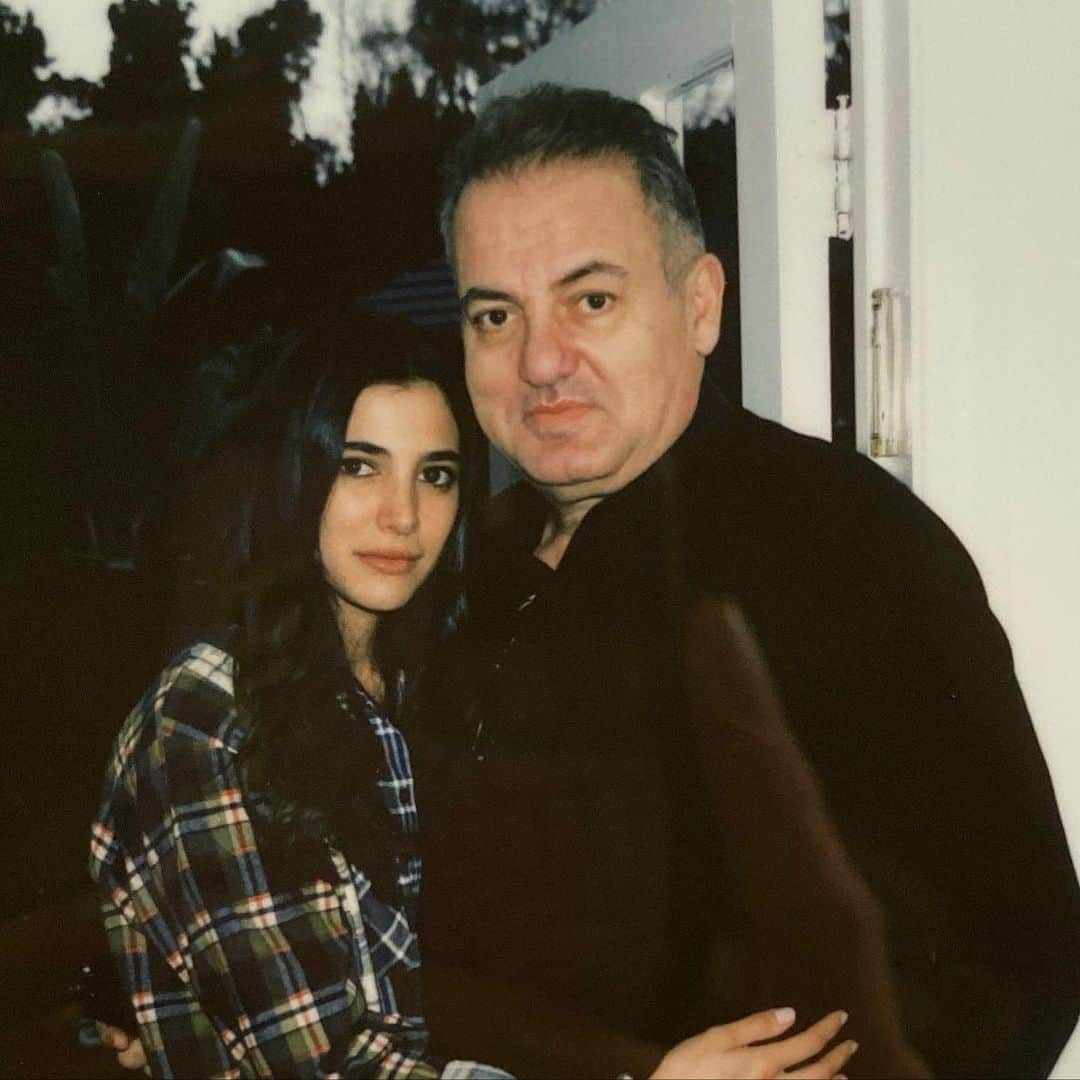 ローレン・ペルツのインスタグラム：「Happy Father’s Day to the man who hyped me up my whole life and inspired my journey in becoming a strong Moroccan American woman. I love you dad thank you for being my rock & showing me all the love in the world & that being a woman means I can accomplish anything I put my mind to. Je t’aime papa ❤️」
