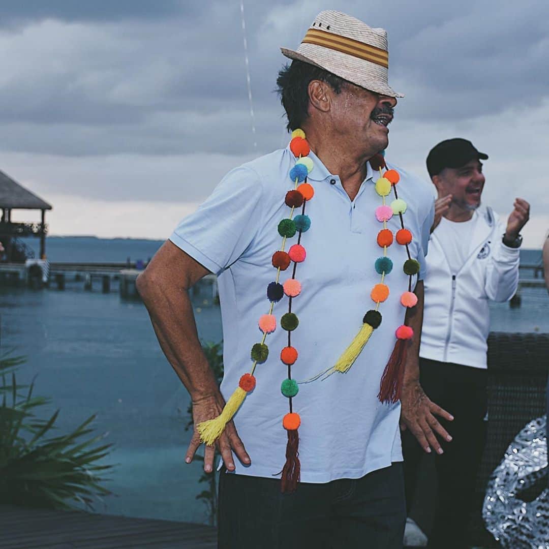 ナタリア・コルドバ・バックリーのインスタグラム：「Este libre bailarín es mi padre! Bailar contigo siempre ha sido y siempre será de mis mayores y más preciadas alegrías.  Gracias por siempre y para siempre bailar conmigo.  Te amo Pa - nchito!」
