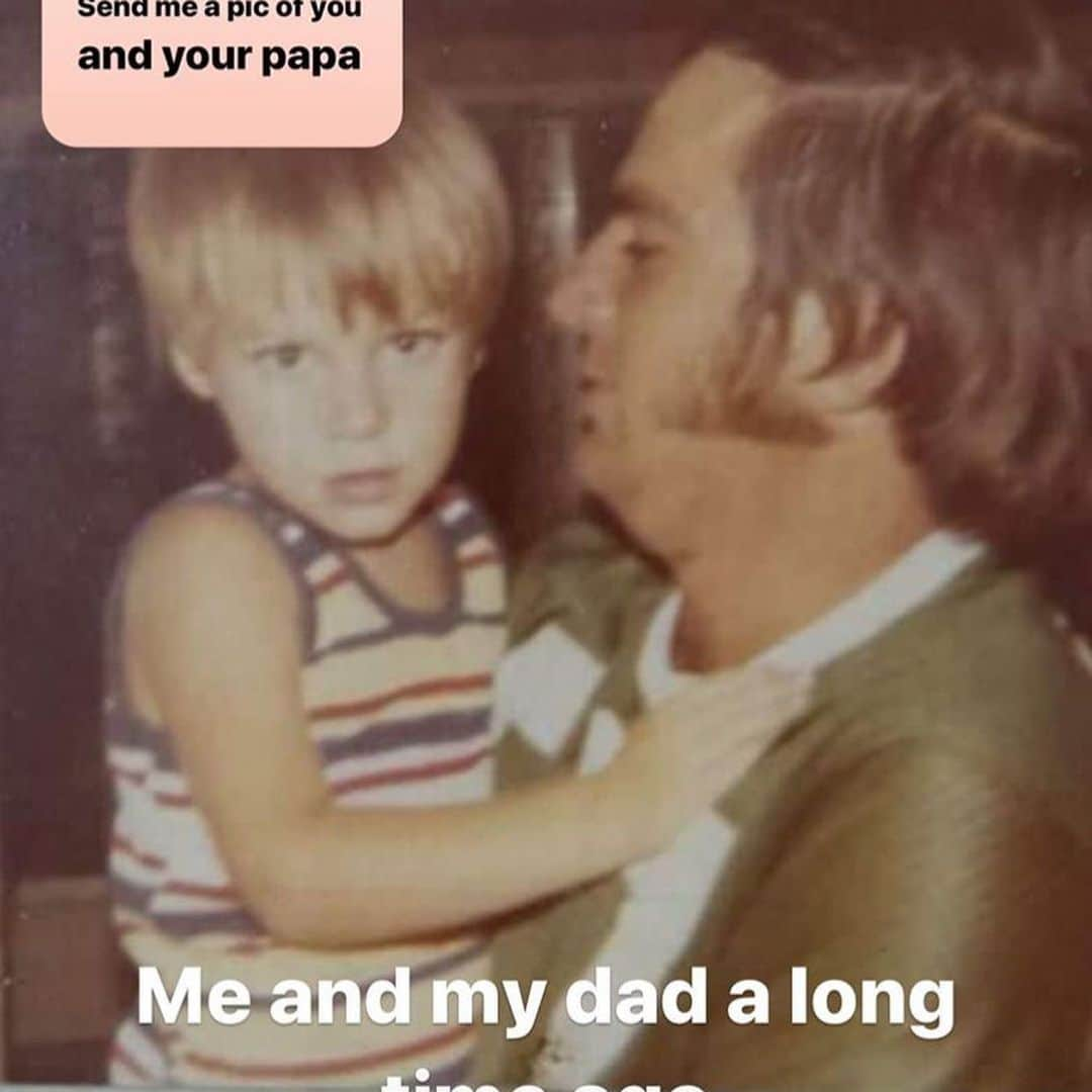 ダナイ・ガルシアさんのインスタグラム写真 - (ダナイ・ガルシアInstagram)「Thank you so much for introducing your dad. Love each one of the pictures!!!! Here is a picture of my dad and my son right before the lockdown. 🥰🌎🥳 Happy Father’s Day!!!! #fathersday #love #light #magic #amor #universe #karaoke  #danaygarcia #musica  Never forget the magic 🎉💕🍀💎」6月22日 3時54分 - danaygarcia1