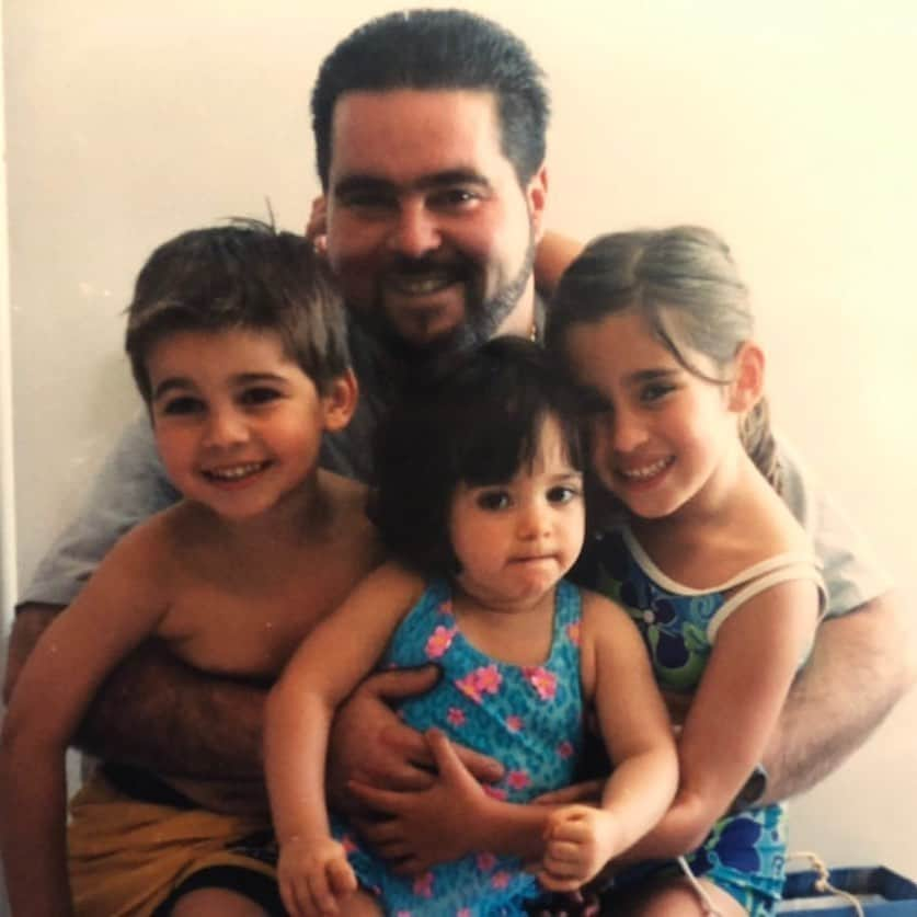 ローレン・ハウレギさんのインスタグラム写真 - (ローレン・ハウレギInstagram)「Thank you for everything you’ve taught me about myself and about the world. We love you so much💕✨ Happy Father’s Day @mikejauregui24」6月22日 4時04分 - laurenjauregui