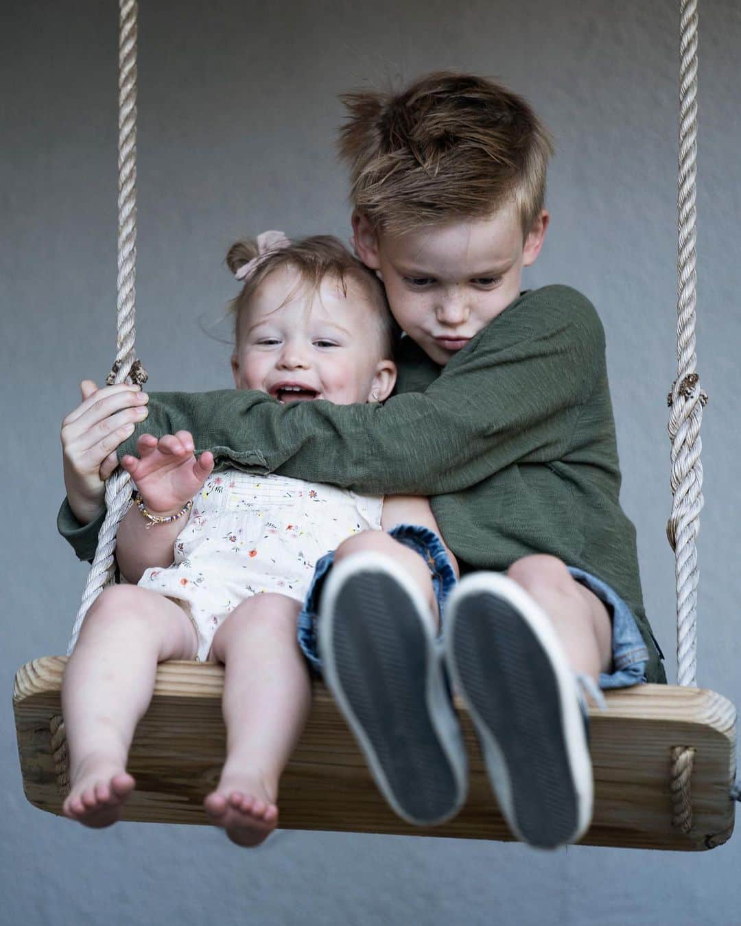 マシュー・カマのインスタグラム：「the littles」