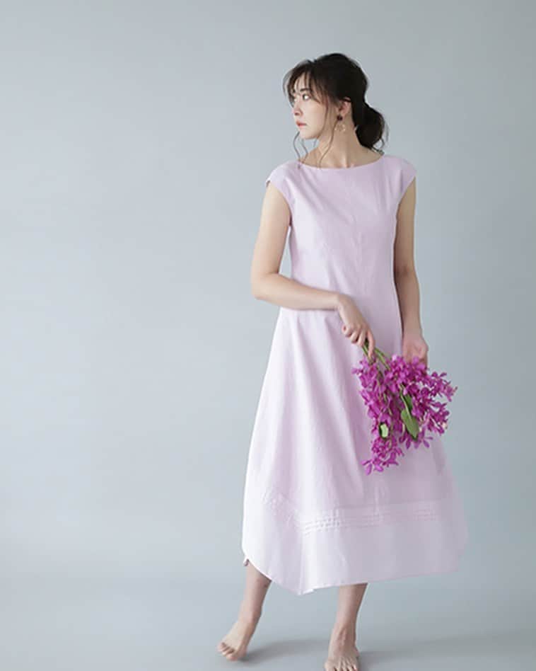 JILLSTUARTさんのインスタグラム写真 - (JILLSTUARTInstagram)「ANGIE  DRESS(EndyROBE) col.Purple,White,Navy ¥26,000+tax  #jillstuart  #jillstuart_jp  #jillstuartendyrobe  #look #dress」6月22日 10時19分 - jillstuart.jp