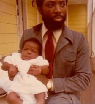 のインスタグラム：「Happy Father's Day to my wonderfully insightful, smart, debonair, and loving Dad, Roger Gurira! Thank you for loving us, supporting us, and showing us the true meaning of family! Also big Happy Father’s Day to all the dads out there overcoming all odds to be the best they can be for their kids. You are loved!  #FathersDay #ThenAndNow」