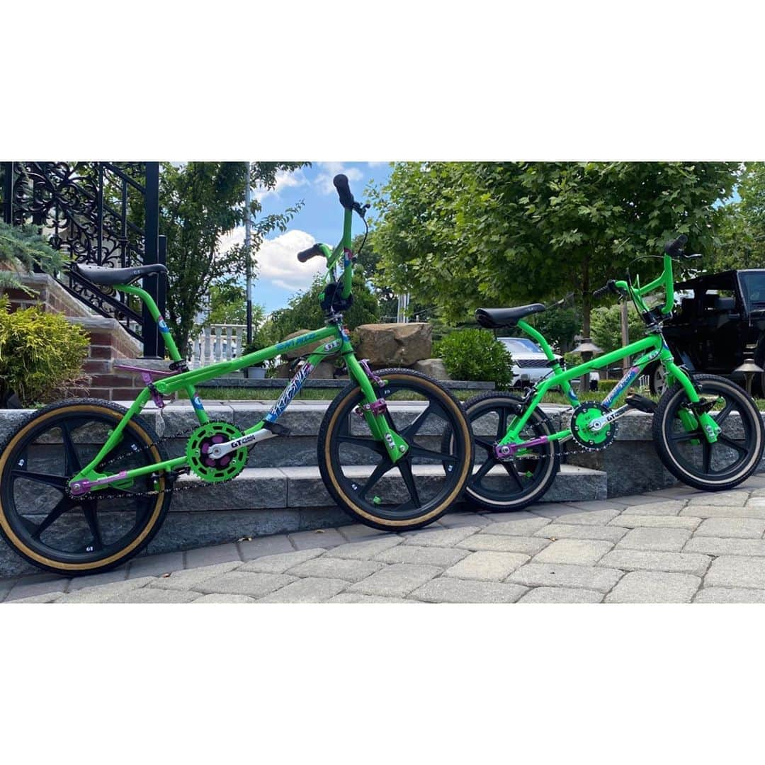 ジャスト・ブレイズさんのインスタグラム写真 - (ジャスト・ブレイズInstagram)「Green Goblin and Goblin Jr. @gtbicycles  1987 Pro Freestyle Tour and 1987 Jr. Performer.  We’re the new Norman and Harry Osborne out here!  I remember the day @auntginny and mom bought me my  @huffybicycles Thunder Road 54. Brought it to aunt Eleanor’s house and Rode it up and down 24th street and 10th ave. It had training wheels and they were all scared to take them off. Finally my dad was like “nawl” and taught me how to balance one Saturday afternoon. We had a walkie talkie safety system to alert me to incoming cars. It worked for about 10 mins until  I went out of range and got hit by a green Chevy Nova. I walked away mostly unscathed and Moms gave him the business but it put me on a path and I was jumping off ramps, trails and eventually half pipes soon afterward. Today on Father’s Day we continue the cycle.  Happy and blessed Father’s Day to you all. Keep being the super heros (or villains) our babies need, and know when to take them training wheels off. Just watch out for any green Chevys.  As always, Salute to @oldmanflyer.cyclenatti and @codenameflaco helping pull the last minute details and fixes together.」6月22日 5時15分 - justblaze