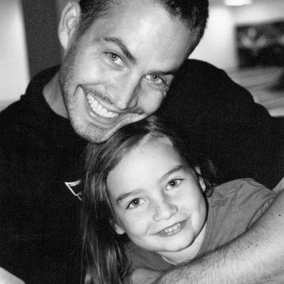 ポール・ウォーカーのインスタグラム：「💙 #FathersDay #TeamPW」