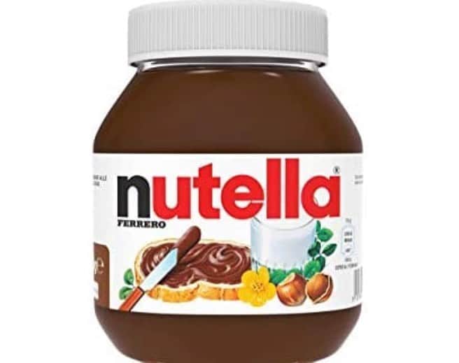 佐野優子さんのインスタグラム写真 - (佐野優子Instagram)「. 甘いのと塩っぱいの🍫🧀 . このチョコは危険なやつ… . nutella食べ過ぎて太った過去を思い出す💦 . 🍫🥖🧈🍞🍫🥖🧈🍞🍫🥖🧈🍞🍫 . #あまいのとしょっぱいの  #チョコ #カロリー高い #nutella #太る」6月22日 8時17分 - yuko12345