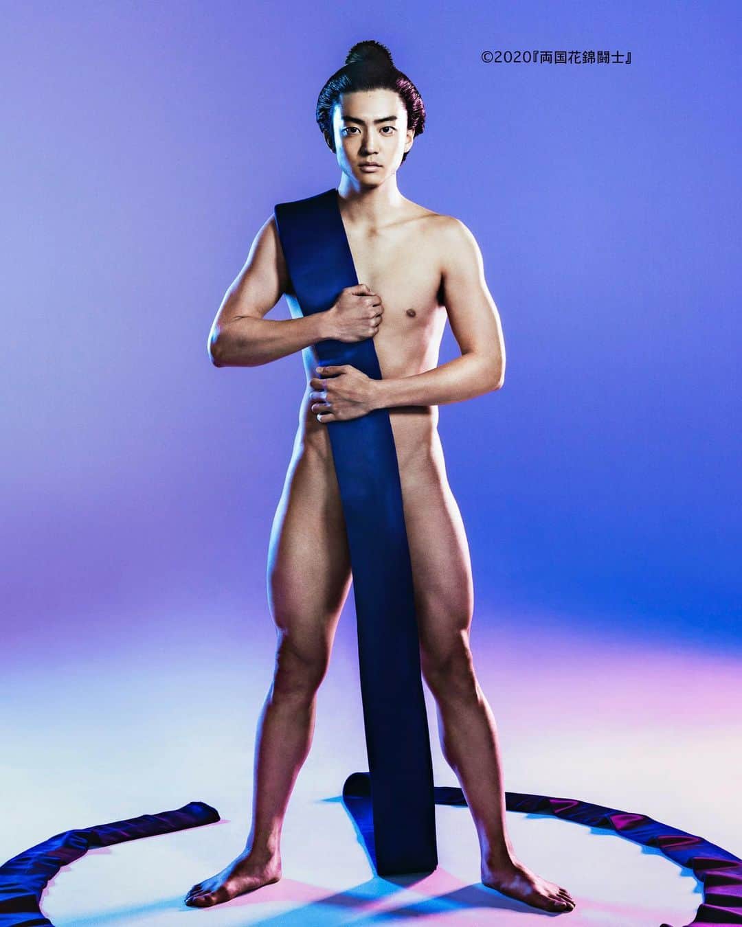 伊藤健太郎のインスタグラム：「今年は2本舞台に出演させて 頂く事になりました。 年末年始は力士です！ 宜しくお願い致します！  #両国花錦闘士」
