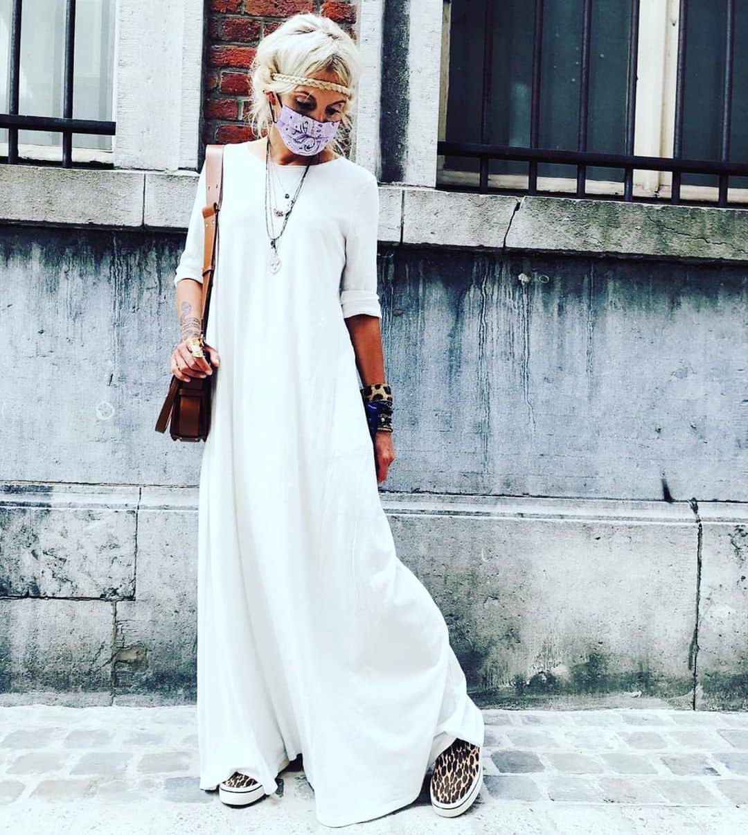 キャサリン ミッシェルさんのインスタグラム写真 - (キャサリン ミッシェルInstagram)「Wearing your mask and amulets is mandatory in Belgium, my home country, with a @raquelallegra angel dress and @chloe handbag, it’s even better. Find it all @irinakha_luxury_fashion 📸#Liege #fashion #shoplocal #luxury #goodvibes #fromtheheart #jewelryasmedecinecm #boutique #exclusive #belgium #lookinggood」6月22日 18時21分 - catherinemichiels