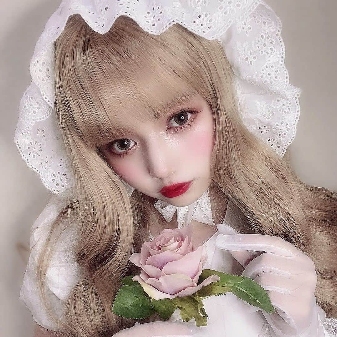 村田実果子さんのインスタグラム写真 - (村田実果子Instagram)「Blonde Doll ver.  本日21:30から受注ランチェキ販売開始です︎❤︎」6月22日 19時15分 - mikaphith