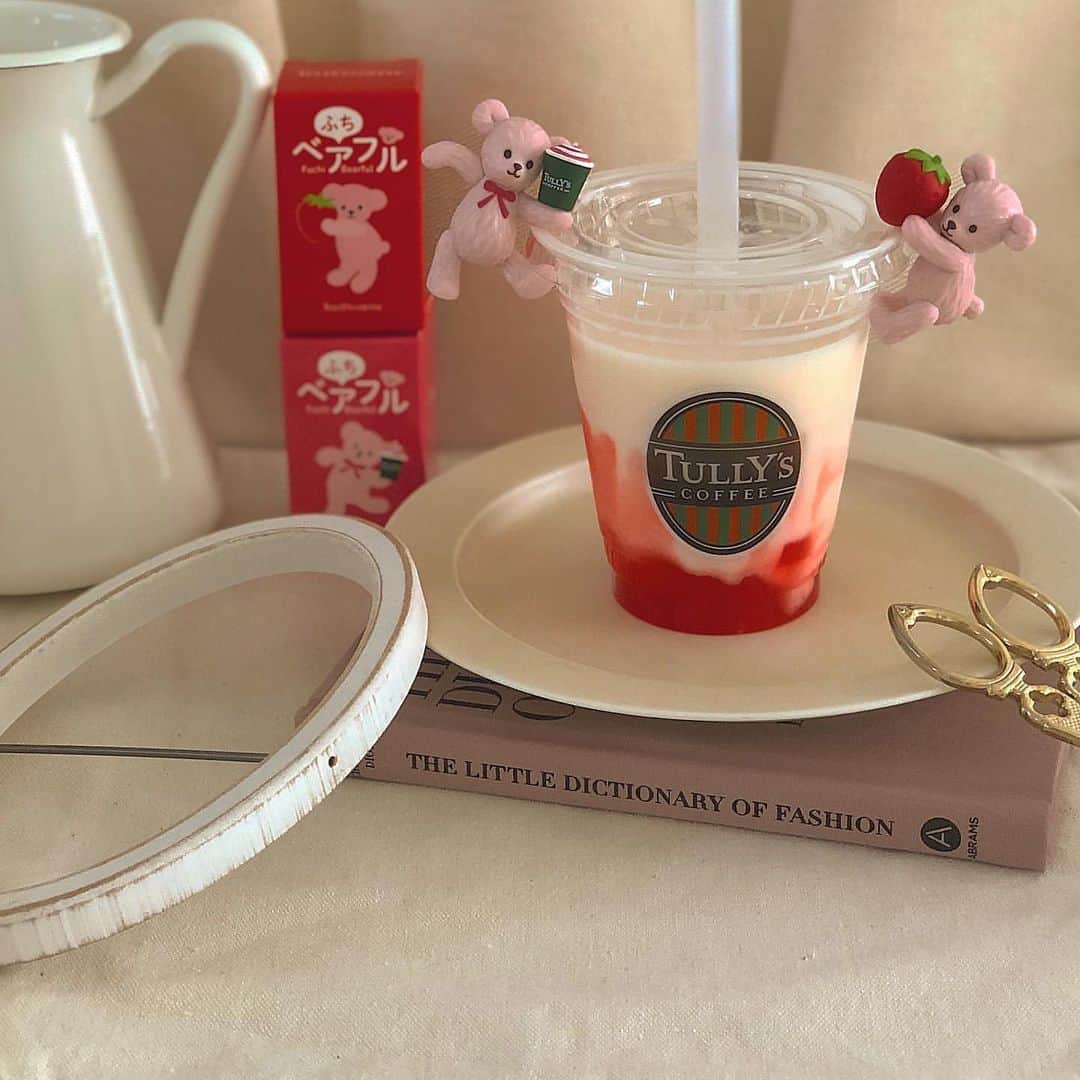 ローリエプレス編集部さんのインスタグラム写真 - (ローリエプレス編集部Instagram)「🧸﻿ ﻿ 完売必至のかわいすぎるタリーズのベアフルは、もうゲットした？﻿ ﻿ 今回はかわいらしいピンク色のベアフルが登場♡﻿ ﻿ 勉強やブレイクタイムに一緒に過ごしたい🐻🎀﻿ ﻿ ﻿ ❤Thank you❤﻿ @__uino__﻿ @satsukiko_study﻿ kaorin_0705﻿ ﻿ ローリエプレスでは、すてきな投稿をリポストします🌸﻿ あなたの投稿に @laurier_press をタグづけしてね💕リポストさせてもらうかも🙊💭 ﻿ ﻿ ﻿ ﻿ #laurierpress #ローリエプレス﻿#ベアフル #タリーズ」6月22日 10時25分 - laurier_press