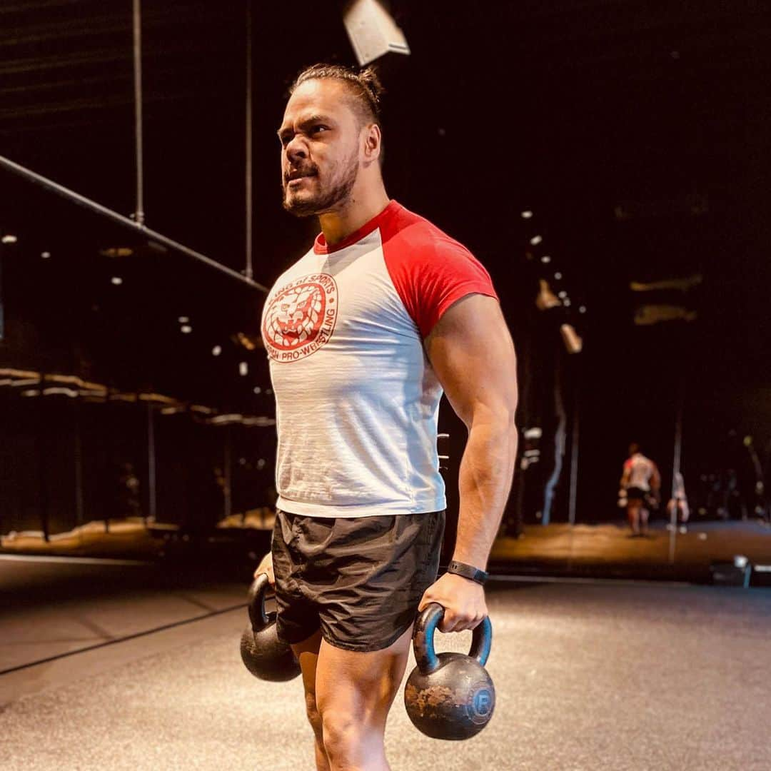 トーア・ヘナーレさんのインスタグラム写真 - (トーア・ヘナーレInstagram)「Intensity. Consistency.  #HENARE #NJPW #NJPWWORLD #NJPWGLOBAL #WARRIORWITHIN #KIWISTRONGSTYLE #KETTLEBELLS #WEIGHT #TRAINING #HUSTLE #GRIND #IRON #MUSCLE #SUCCESS #FRIVE #MOTIVATION #lionmark」6月22日 11時18分 - henarenz