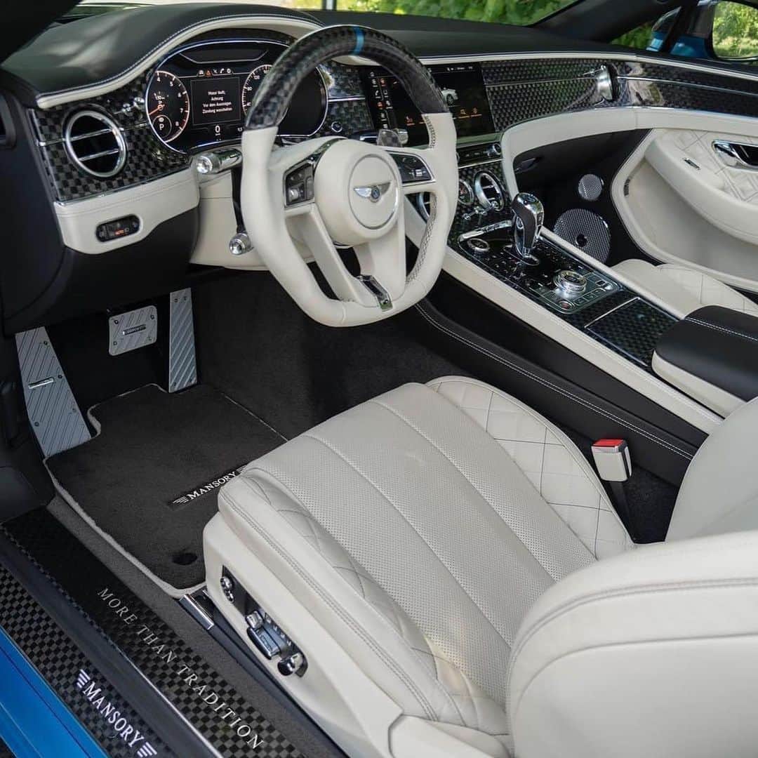 CARLiFESTYLEさんのインスタグラム写真 - (CARLiFESTYLEInstagram)「Mansory Continental GT. Check out @aerosunzusa for more! #carlifestyle. @aerosunzusa」6月22日 11時35分 - carlifestyle
