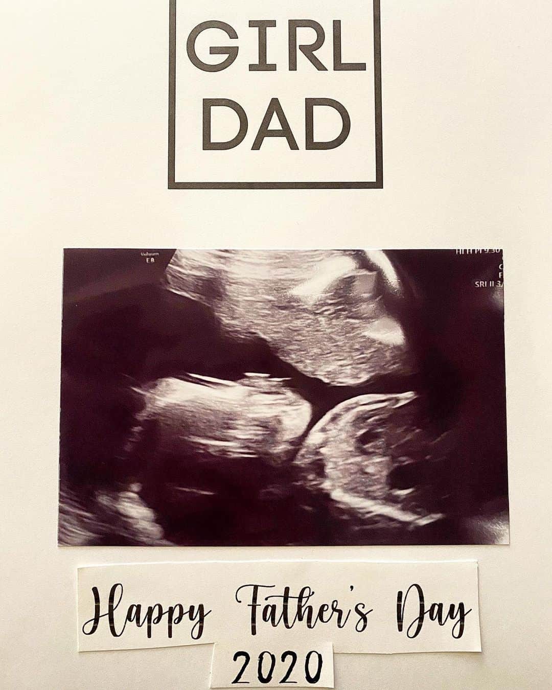 ファボラスのインスタグラム：「Got the best gift ever for Father’s Day! 👨‍👩‍👧#GirlDad」
