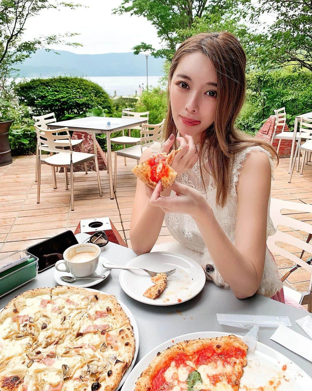 濱野りれのグルメインスタ