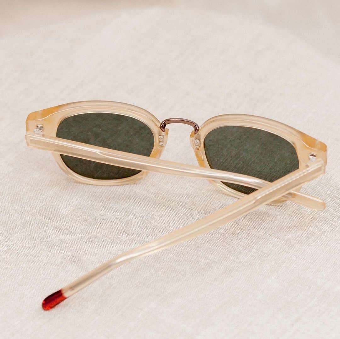 オリバースペンサーさんのインスタグラム写真 - (オリバースペンサーInstagram)「All eyes on you - Get prepped for a glorious week of sunshine by shopping sunglasses in our seasonal sale now. . #oliverspencer #sunglasses #shades」6月22日 14時56分 - oliverspencer