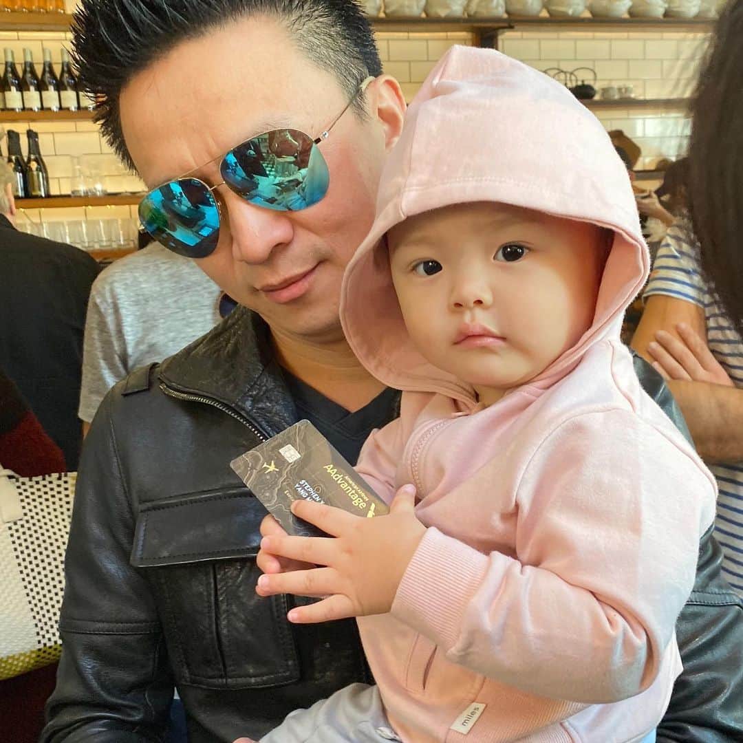 ルピン・ワンのインスタグラム：「Thank u for being such good  daddy and hubby. 😚😚😚we love u .」