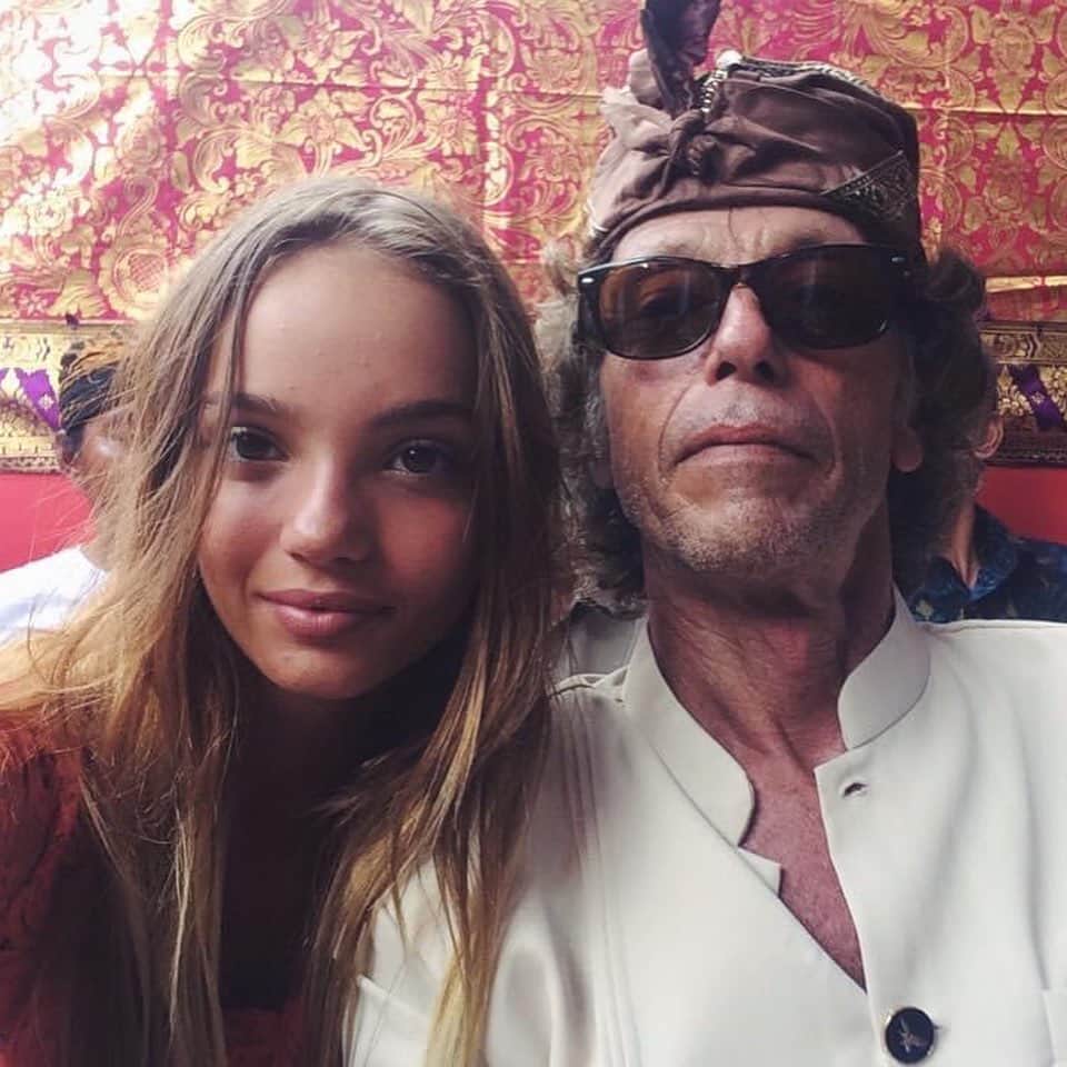 Inka Williamsさんのインスタグラム写真 - (Inka WilliamsInstagram)「Papa. Love you my rockstar. Very proud to be your Daughter. Thank you for coming to Bali in the 70’s and raising your 3 awesome kids here. We love you more than u know. ❤️❤️❤️❤️」6月22日 15時03分 - inkawilliams