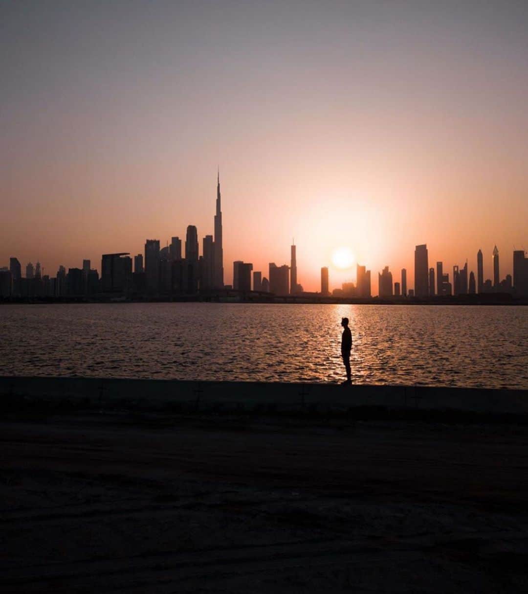 のインスタグラム：「Good Morning #Dubai صباح الخير #دبي 📷:@travelmodeon_」