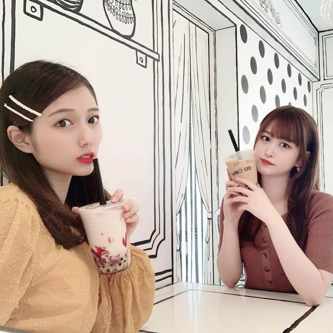 谷本安美さんのインスタグラム写真 - (谷本安美Instagram)「*﻿ 2DCafe﻿ 新沼希空ちゃんと🐈❤︎﻿ 絵本の中の世界みたいで﻿ 不思議な感覚を味わえました‼︎ ﻿ ﻿ カフェ巡りはお好きですか？﻿ ﻿ *﻿ ﻿ @honeymihoney_official で買った﻿ @thefifthlabel というブランドのお洋服です﻿ ﻿  #ハロプロ #つばきファクトリー ﻿ #新沼希空 #谷本安美 #あんみぃ #アイドル #idol #カフェ #cafe #2dカフェ #フォトスポット #新大久保 #カフェ巡り #タピオカ #ストロベリーミルク﻿ #honeymihoney #ハニーミーハニー  #thefifthlabel #fashionpost #ootd﻿ #フォロー #follow #followme﻿」6月22日 16時33分 - ami_tanimoto.official