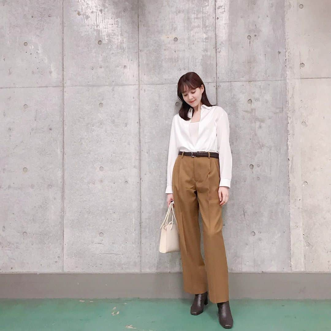 トリンドル玲奈さんのインスタグラム写真 - (トリンドル玲奈Instagram)「私服✨﻿ ﻿ ちょっとメンズぽい服もたまに着たくなります✌︎ ﻿ ﻿ 雨すごいですね☔️﻿ 大丈夫ですか？」6月22日 16時34分 - toritori0123