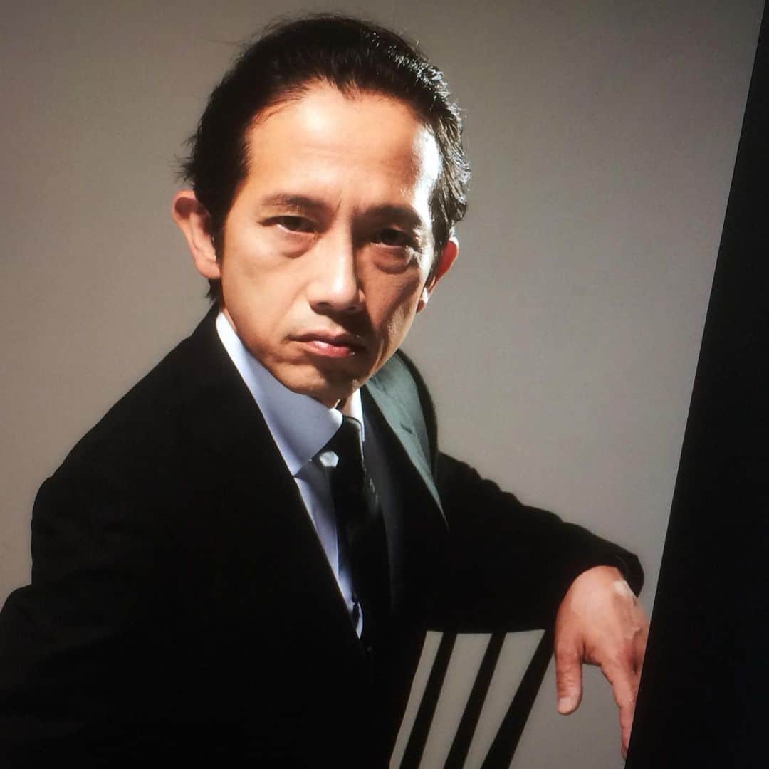 松田洋治さんのインスタグラム写真 - (松田洋治Instagram)「ビジュアル撮影しての ローストビーフ。クレソン大好き。それにあのドレッシング。最強。 #イルキャンティドレッシング」6月22日 20時09分 - youjimat