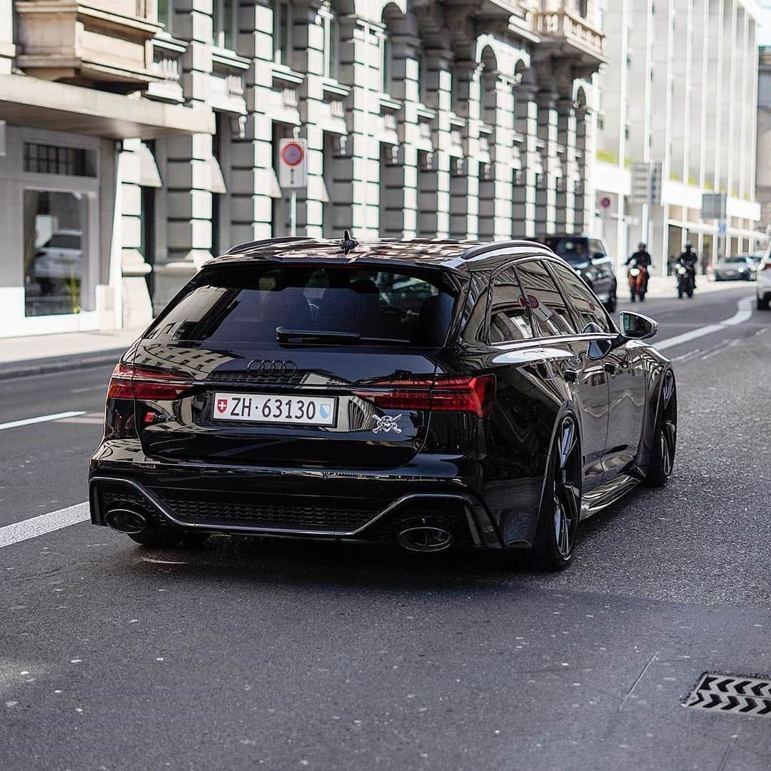CarsWithoutLimitsさんのインスタグラム写真 - (CarsWithoutLimitsInstagram)「Nasty Audi RS6 Photos @srs_swissrichstreets  #carswithoutlimits」6月22日 20時39分 - carswithoutlimits