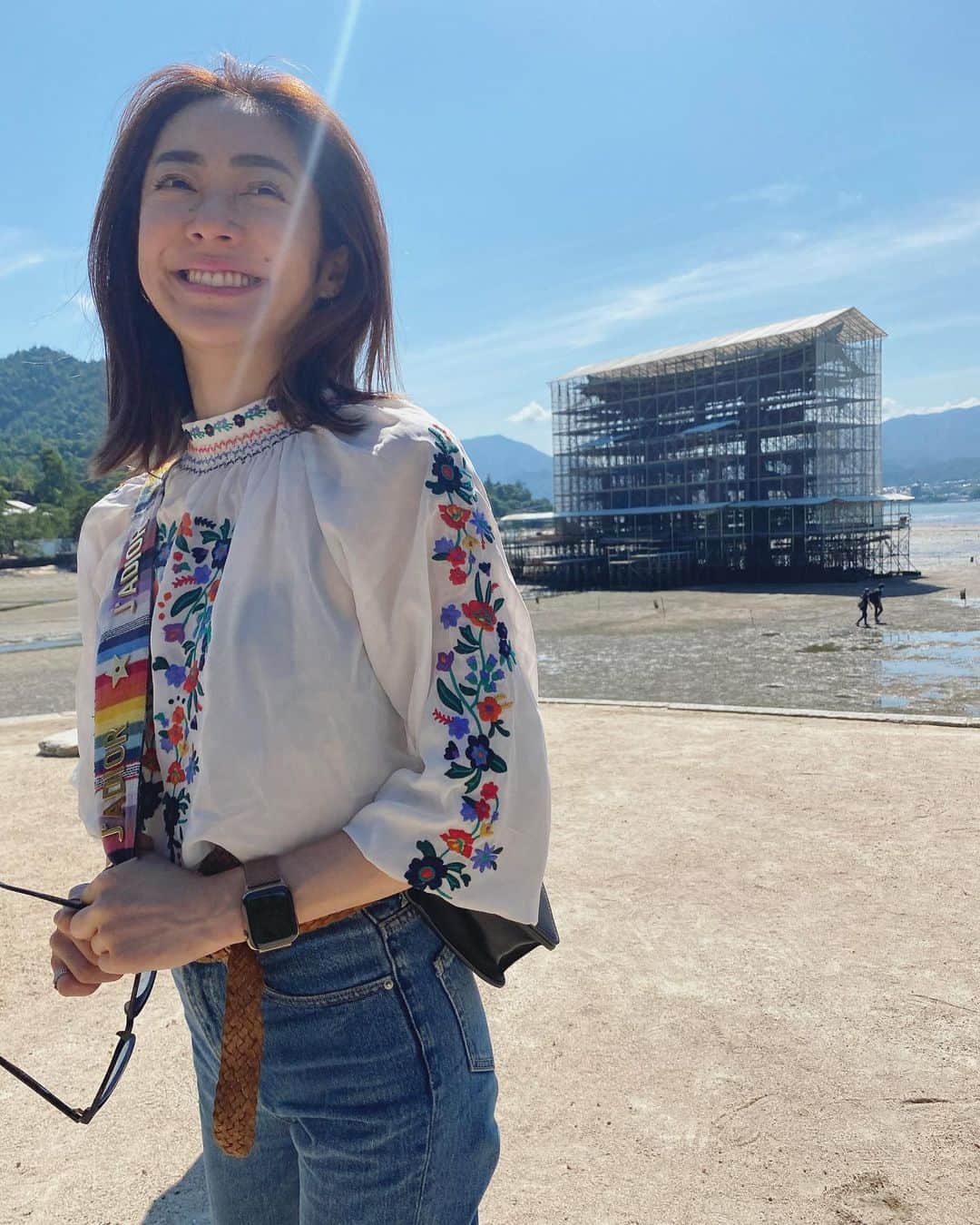 のインスタグラム：「My favorite place ⛩☀️ #construction  #itsukushimashrine #厳島神社 #広島観光 #パワースポット」