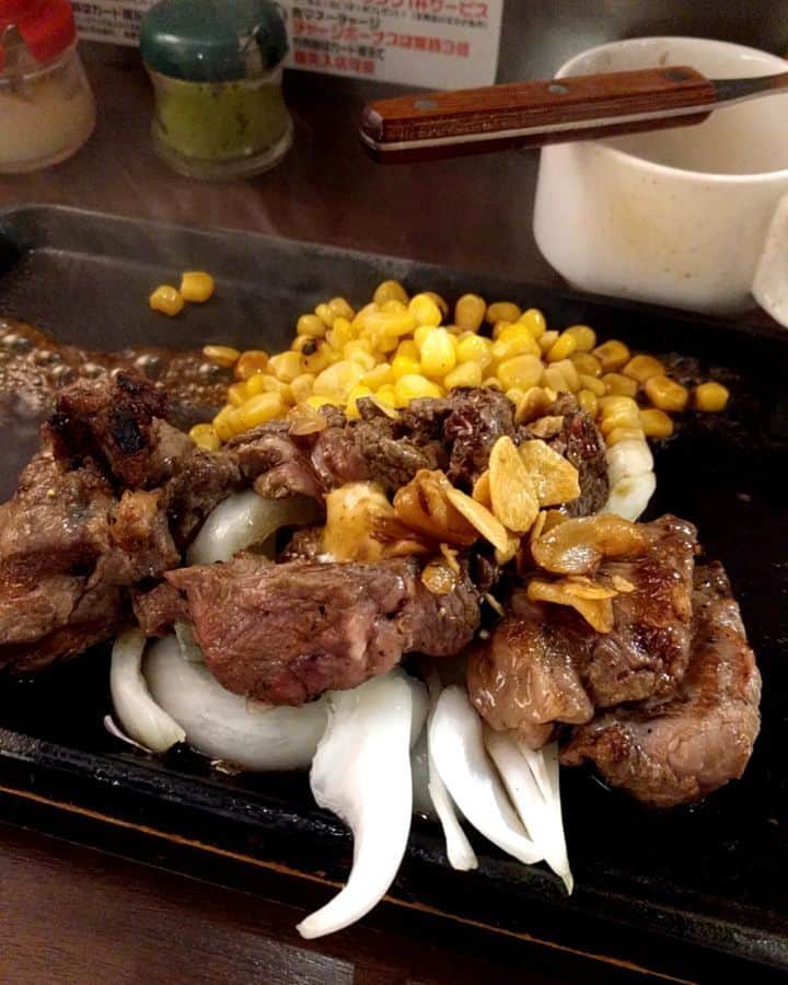 越中睦士のグルメインスタ