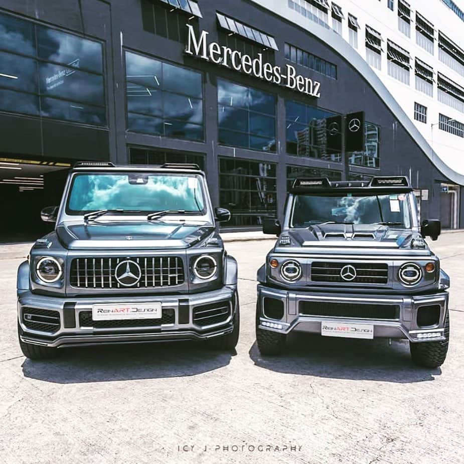 Wataru Katoさんのインスタグラム写真 - (Wataru KatoInstagram)「Liberty walk自由に歩く！！！ LB★WORKS MERSEDES BENZE &LB JIMNY😊 @mersedes._benz_  @suzukijimnyqatar  @suzuki_jimny_my2019  #suzuki  #suzukijimny  #シエラ #mersedesbenz  #libertywalk #lbworks #4wd」6月22日 20時52分 - libertywalkkato