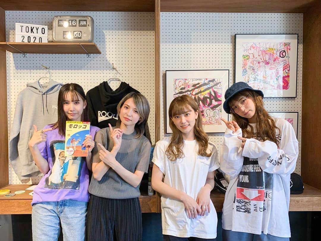 SCANDALさんのインスタグラム写真 - (SCANDALInstagram)「SCANDALのレギュラープログラム『Catch up supported by 明治アポロ』まもなく配信スタート🎧  21:00~ #JFNPARK 22:00~ #Spotify Podcast #scandal #キャッチアップ」6月22日 20時57分 - scandal_band_official