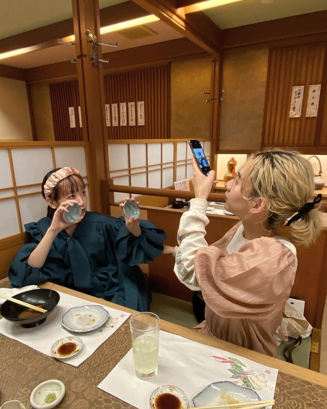 藤田日和のインスタグラム：「毎日お寿司食べたい」