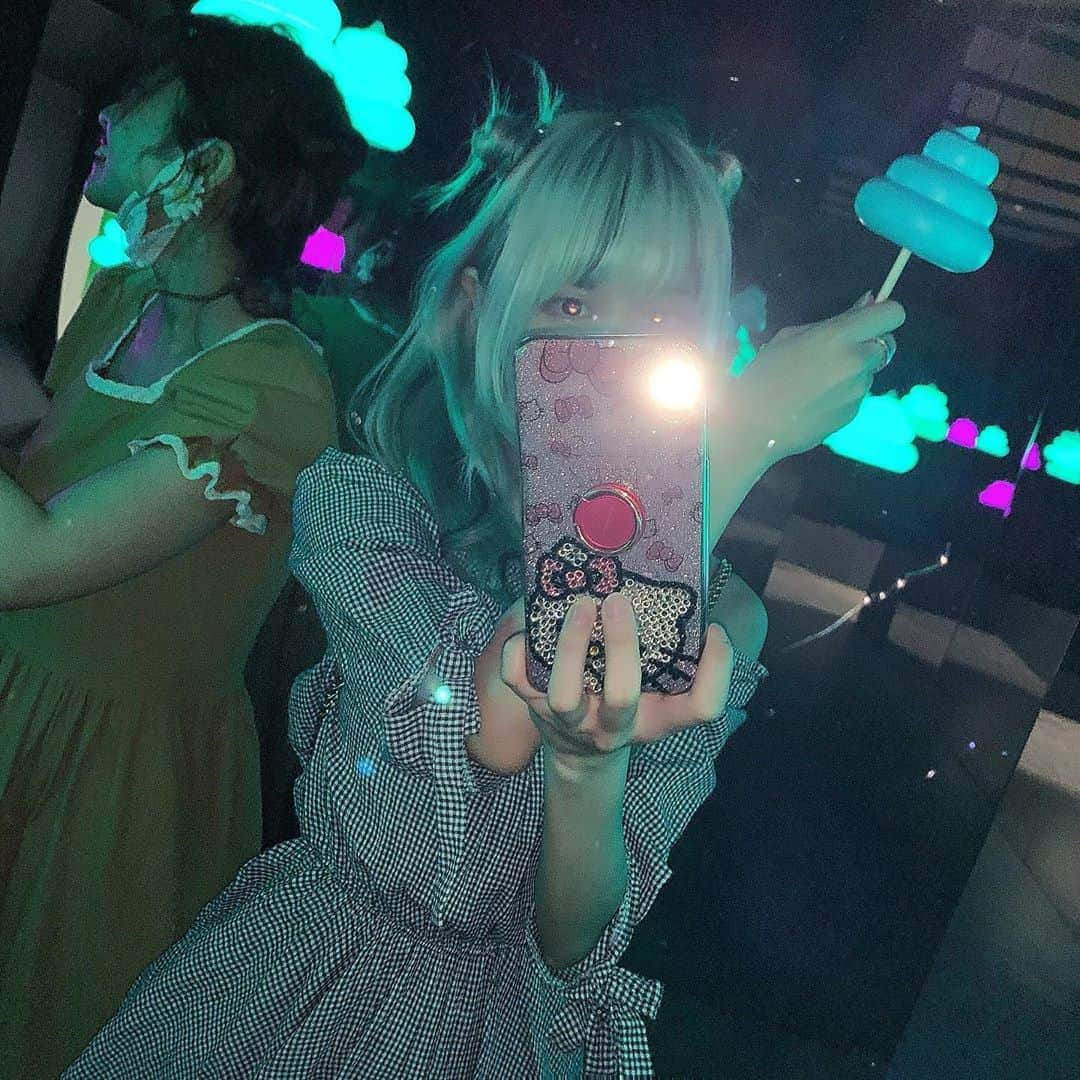 のインスタグラム：「猫目」