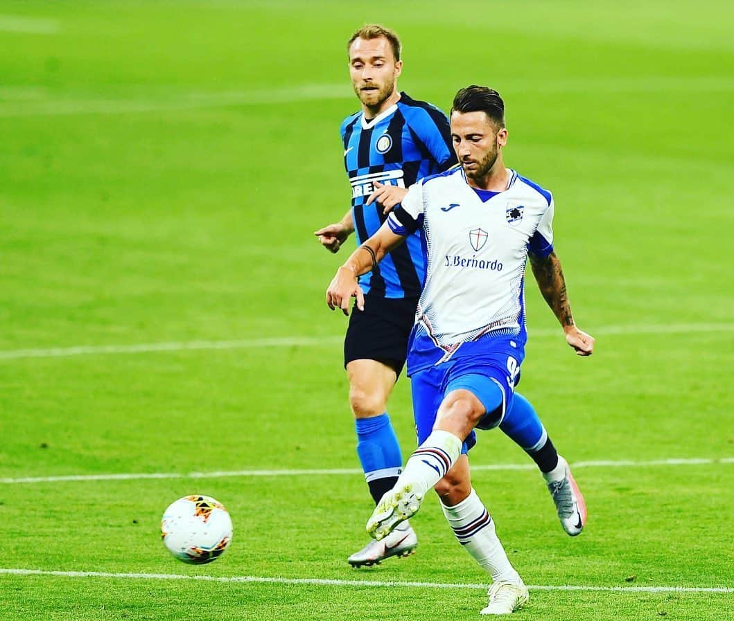 アンドレア・ベルトラッチのインスタグラム：「A testa alta, nonostante tutto. Resta comunque la prestazione e la felicità di essere tornati in campo ⚽️💪🏼 @sampdoria」