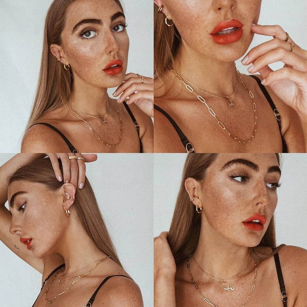 オレリアさんのインスタグラム写真 - (オレリアInstagram)「Yes to red lips.👄 Beautiful shots by @mollie.xh (check out her @mxh.photos feed for more 👌🏼 fashion photography). #oreliajewellery #fashionphotography  #golddetails」6月22日 22時00分 - oreliajewellery