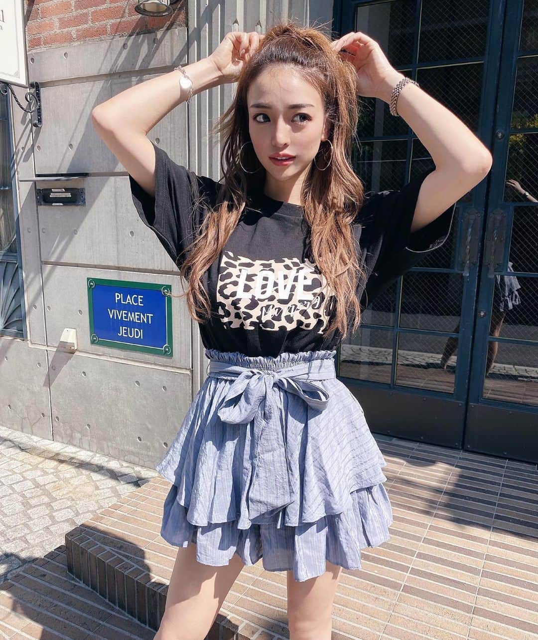 のインスタグラム：「Happy Bag発売しましたー♥ サイズによっては完売しちゃったけど まだあるので見てみてね！！ 今年のはほんとーにほんとーに 盛り沢山すぎてやばいから！！！😫♥️ 絶対に後悔しないラインナップだよ😆👍 限定Tシャツも是非ゲットしてねー★ #MIRROR9 #ミラーナイン　#happybag」