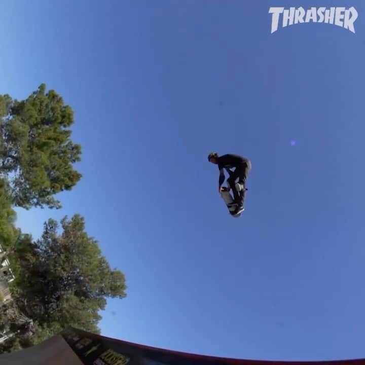 スラッシャーのインスタグラム：「DOUBLE MEGA @elliotsloan 🎮 Filmed by @tweestopher」